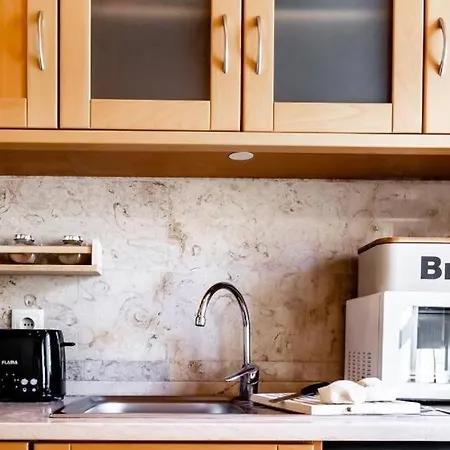 Charming Duplex At Alfama *