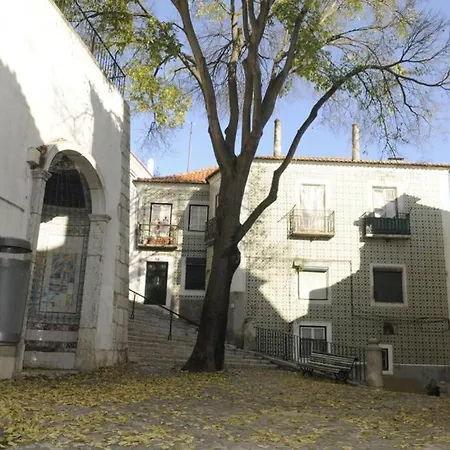 Charming Duplex At Alfama 아파트 리스본